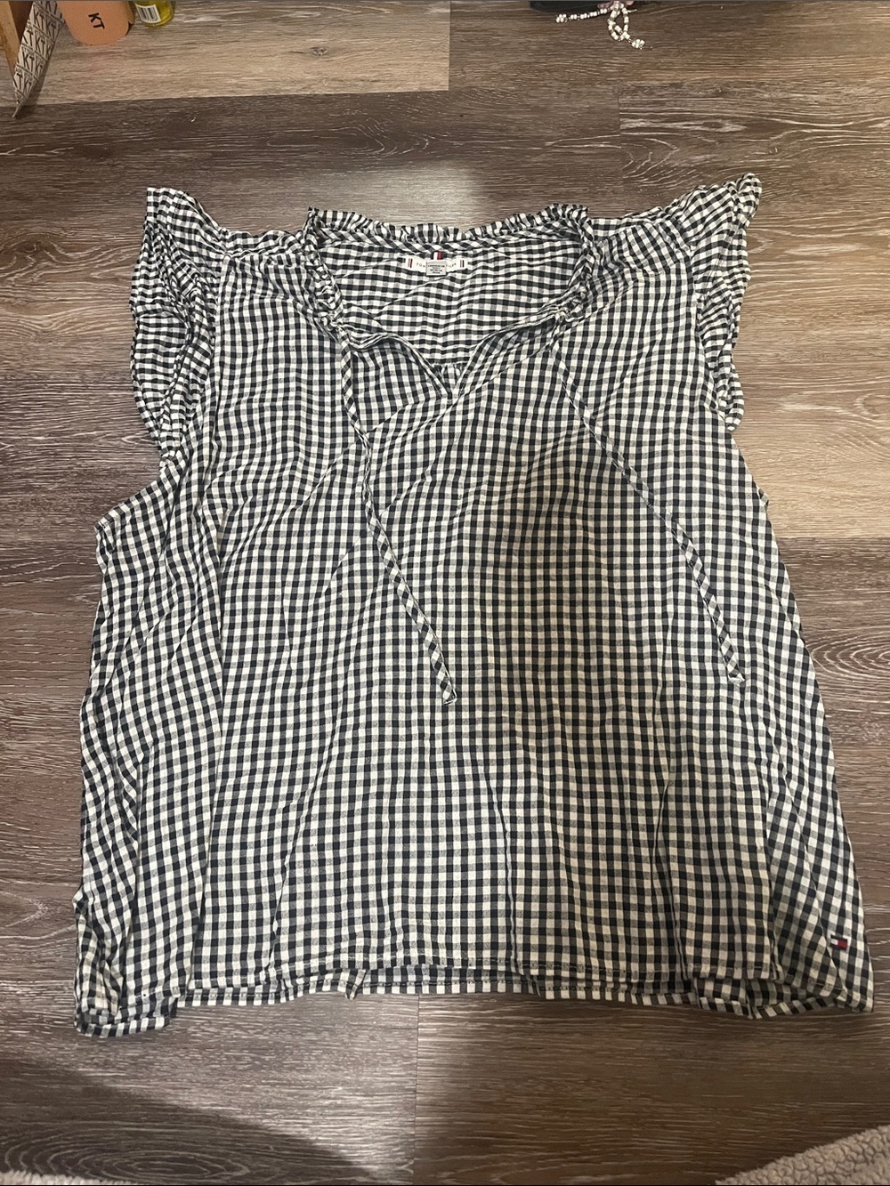 Tommy Hilfiger Black & White Gingham Tie-Neck Flutter Sleeve Top